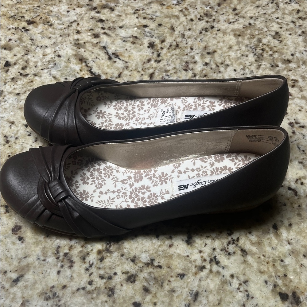 American Eagle Outfitters Women's Brown Loafers - Picture 3 of 9